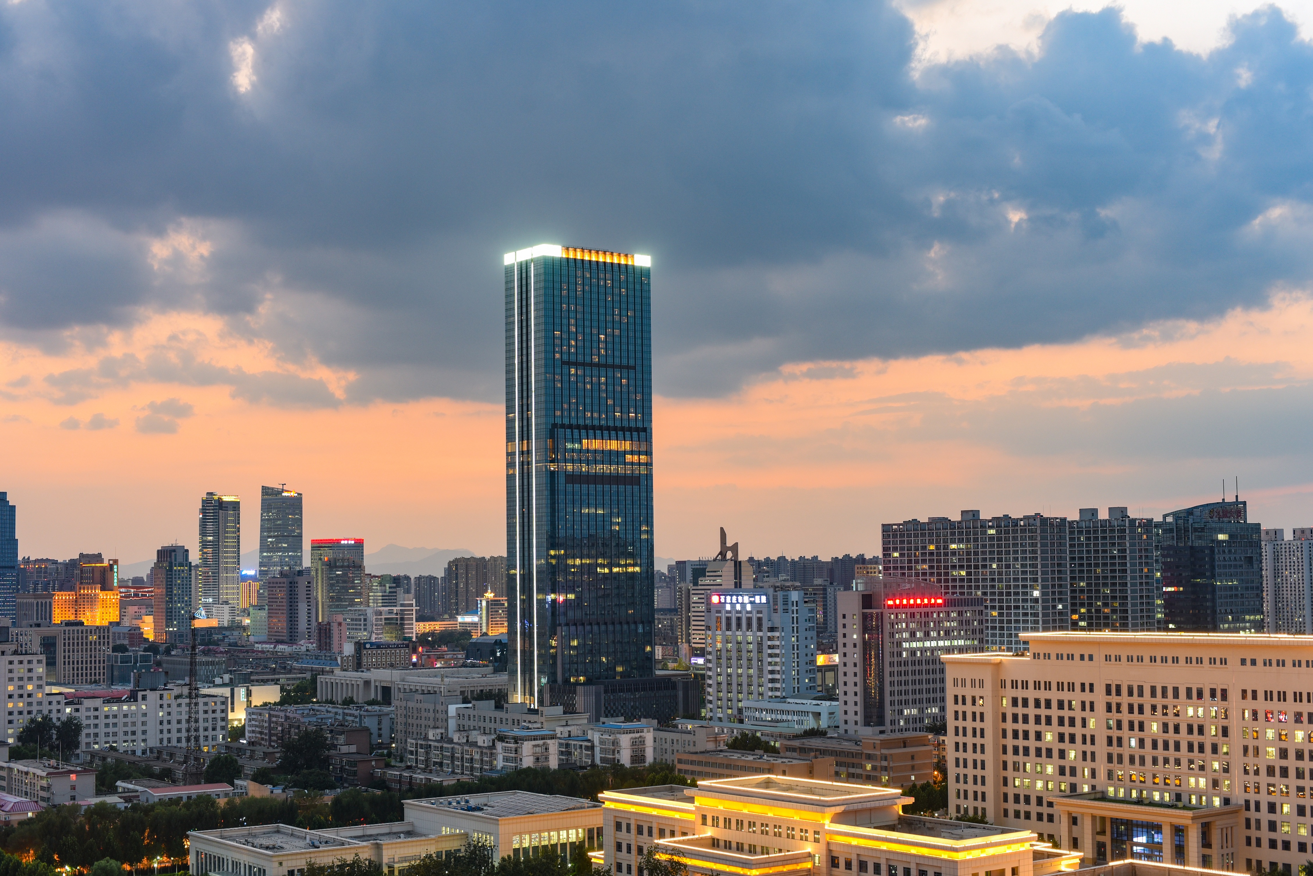 石家庄，历史与现代交织的璀璨都市